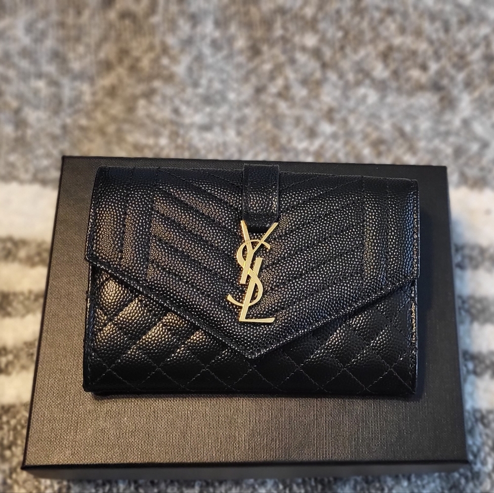 saint laurent matelassé clutch bag black ysl